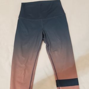 Printed Capri Leggings